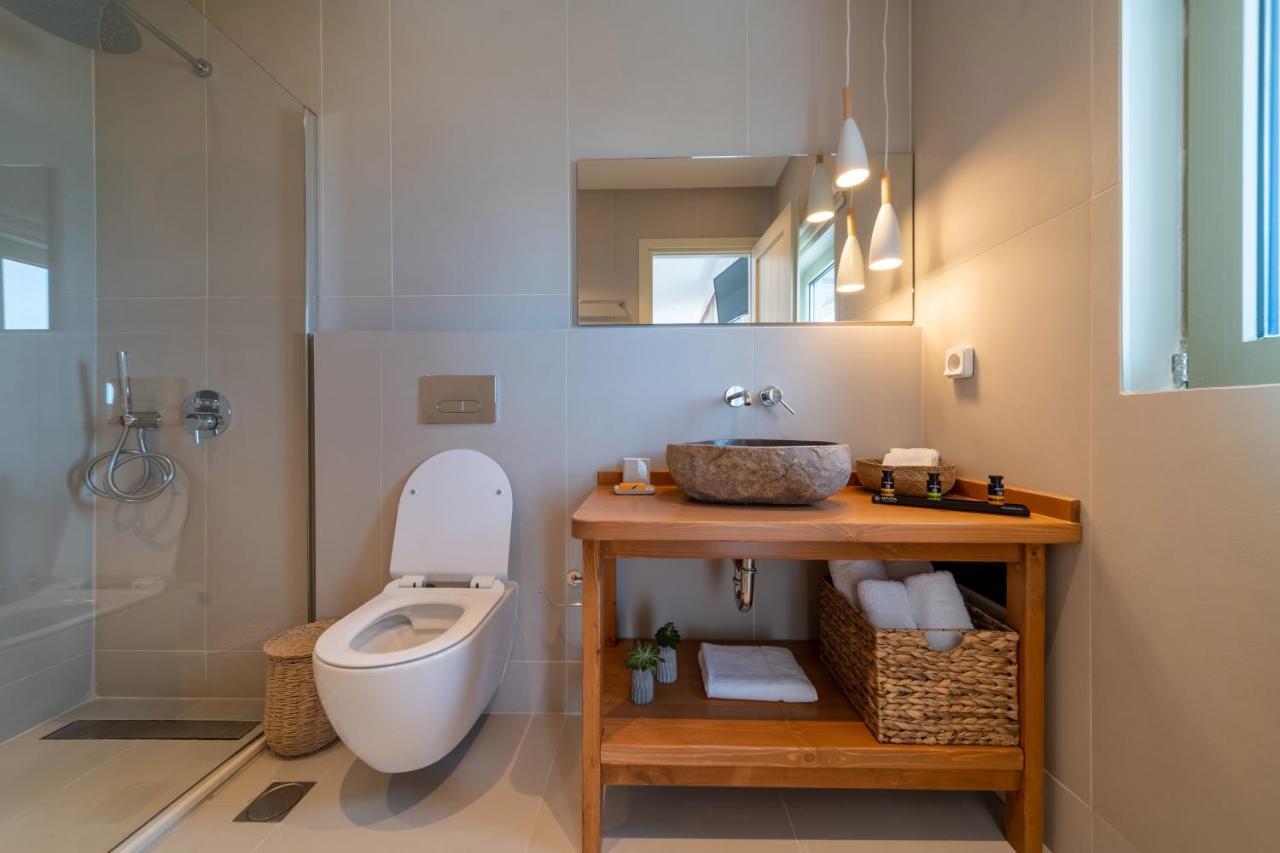 Thea Beachfront Suites In Lourdas Beach Lourdata  Zewnętrze zdjęcie